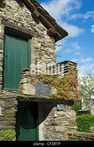 Bridge House, à l'origine d'un Apple Store à proximité de Ambleside, Hall a été construit plus de stock Beck pour échapper à la taxe foncière. La chambre n'est pas Banque D'Images