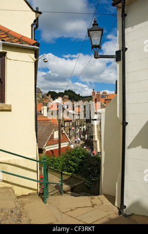 Regardant vers le bas sur la nouvelle route à Robin Hoods Bay, aurait été le plus occupé de la communauté sur la contrebande Yorkshire Coast lors de la 18ème Banque D'Images