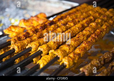 Seekh kabab poulet Islamabad, Pakistan Banque D'Images