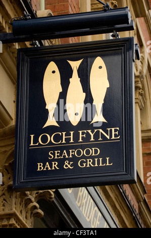 Le Loch Fyne seafood bar and grill signe. Banque D'Images