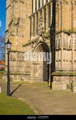 Porte de l'ouest du Prieuré de Bridlington (église St Mary). Banque D'Images