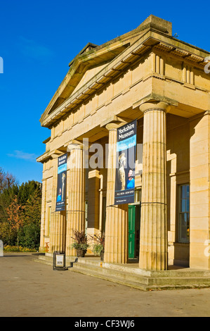 Yorkshire Museum dans le Musée des jardins. Le bâtiment géorgien, construit en 1830 a été l'un des premiers musées construit à cet effet en Engla Banque D'Images