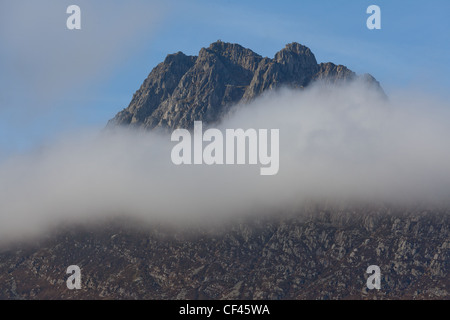 Tryfan, face est de d'accueil de nombreuses rock montées. Snowdonia, le Nord du Pays de Galles Banque D'Images