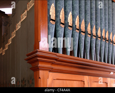 Détail de l'orgue à tuyaux en Eglise Sainte-marie Madeleine à Barkway. Banque D'Images