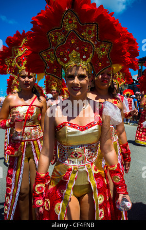 Grand Parade à Aruba pour célébrer le festival Carnaval 58 Banque D'Images