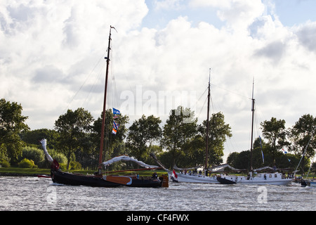 Sail Amsterdam 2010 - Amsterdam, Pays-Bas - le 19 août 2010 : Sail 2010 événement commence par la spectaculaire parade en voile. Banque D'Images