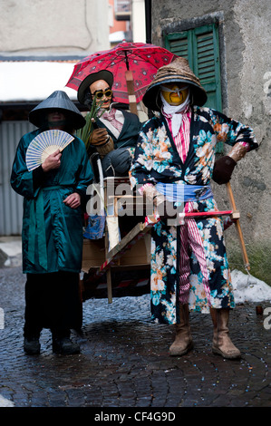 Masque de carnaval typique de Schignano, lac de Côme, Lombardie, Italie Banque D'Images