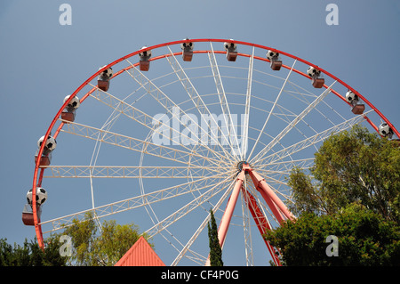 Roue Géante à Gold Reef City Theme Park, Johannesburg, la Province de Gauteng, Afrique du Sud Banque D'Images