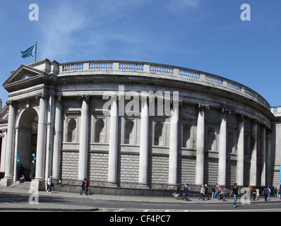 La Banque d'Irlande à Dublin. Le bâtiment a été conçu par Sir Edward Lovett Pearce en 1729 pour abriter le parlement irlandais mais w Banque D'Images