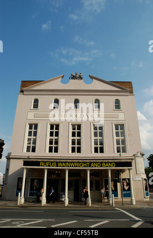 La façade de l'Old Vic Theatre de Londres. Banque D'Images