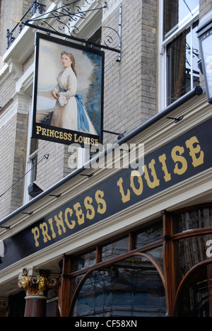 Extérieur de la princesse Louise de pub High Holborn. Banque D'Images