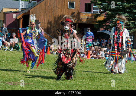 Parc national des Lacs-Waterton Pow Wow au Blackfoot Arts & Heritage Festival pour célébrer le centenaire de Parcs Canada Head Banque D'Images