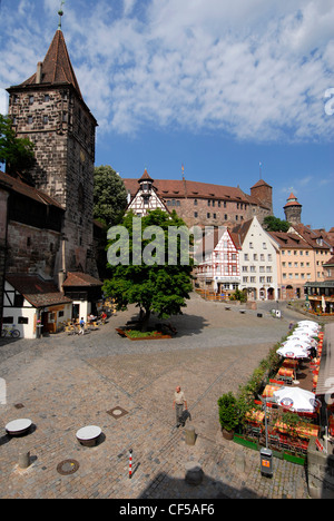 Platz suis Tiergärtnertor Tiergärtnertor (Square) à Nuremberg, Allemagne Banque D'Images