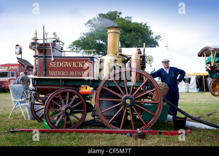 Shand Mason incendie à vapeur le moteur à vapeur et le Whitwell Country Fair. Si personne ne peut être crédité d'inventin Banque D'Images