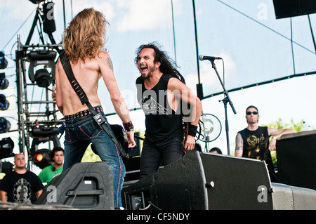 Death Angel effectuant à Heavy MTL 2011 à Montréal, QC. Banque D'Images