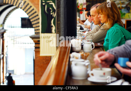 Le marché anglais à Shoppers à Cork. Banque D'Images