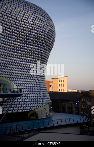 Le grand magasin Selfridges building au coucher du soleil. Banque D'Images