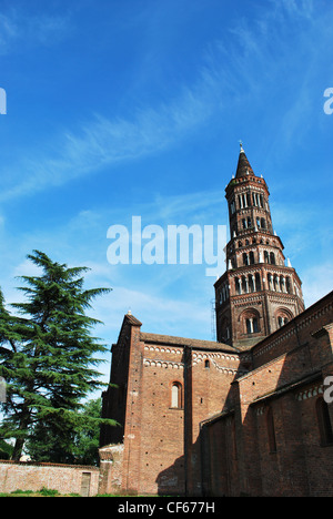 Voir l'église de l'abbaye de Chiaravalle magnifique à Milan, Lombardie, Italie Banque D'Images