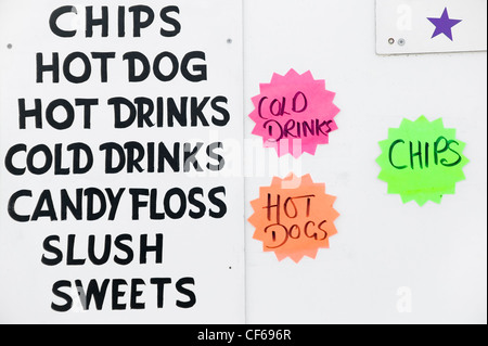 Un menu de foire peinte à la main. Le Conseil a tenu British Potato Chip National en 2007 Semaine du 12 au 18 février Banque D'Images