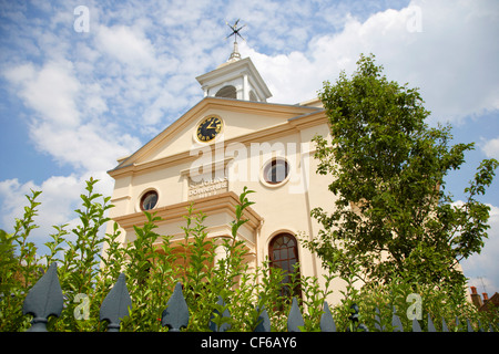 Une vue extérieure de l'église Saint John's à la colline Downshire à Hampstead. Banque D'Images