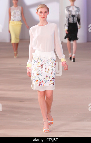 Preen New York pour WearSpringSummer 2012 Banque D'Images