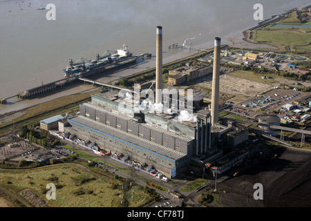 Vue aérienne des centrales électriques de Tilbury (aujourd'hui démolies), Tilbury, Essex Banque D'Images