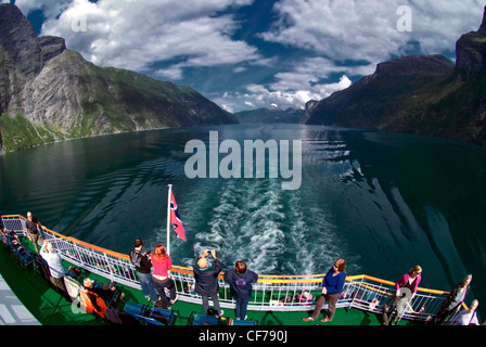 La Norvège (fjord de Geiranger Geirangerfjorden) est dans la région de Sunnmøre, dans la partie la plus méridionale de t Møre og Romsdal. Banque D'Images