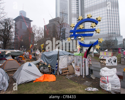 Site de protestation à l'extérieur de Francfort occupent le site de la Banque centrale européenne (BCE) à Francfort Allemagne Banque D'Images