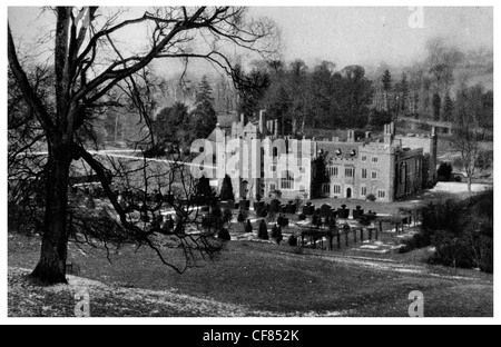 Compton Wynyates country house bâtiment classé période Tudor manor castle garden 1930 Warwick Warwickshire West Midlands Banque D'Images