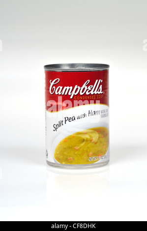 Étain non ouvert de Campbell's Soup aux pois cassés et jambon sur fond blanc découper des USA. Banque D'Images