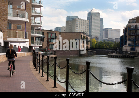 Le limehouse Basin, dans le district londonien de Tower Hamlets liens Regent's Canal et la Tamise. Banque D'Images