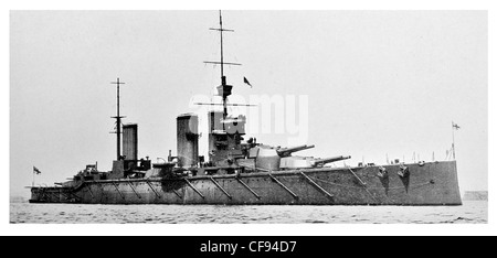 Croiseurs HMS Lion Marine royale britannique chats splendide tourelle à canon des fusils flotte navire cuirassé grand phare Banque D'Images