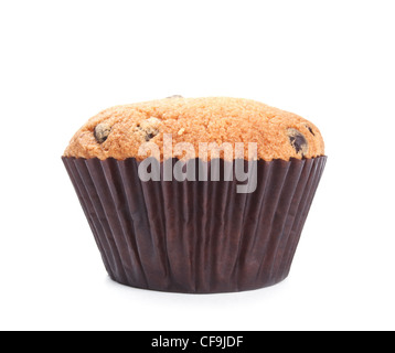 Muffin au chocolat frais isolé sur fond blanc Banque D'Images