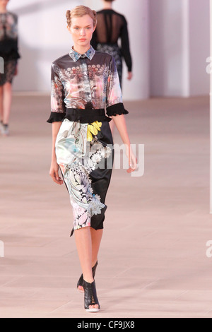 Preen New York pour WearSpringSummer 2012 Banque D'Images