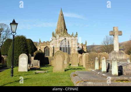 L'église St Pierre, l'espoir, l'espoir, la vallée village Parc national de Peak District, Derbyshire, Angleterre. Banque D'Images