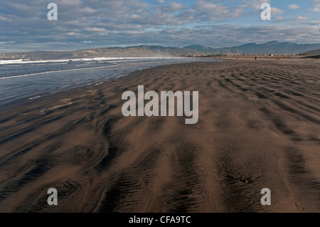 Playa Hermosa Beach, Ensenada, Baja California, Mexique, dunes, sable, de rides Banque D'Images