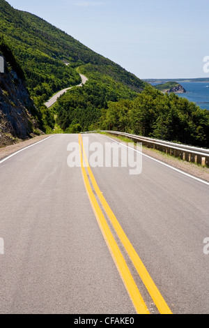 Vue sur Piste Cabot à Cap Rouge, Cape Breton Highlands National Park, l'île du Cap-Breton, Nouvelle-Écosse, Canada. Banque D'Images