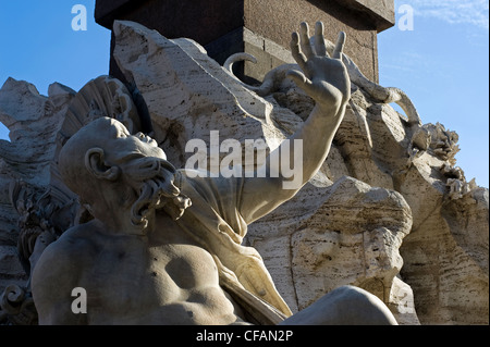 Détail de la fontaine des Quatre Rivières, la Piazza Navona, Rome, Latium, Italie Banque D'Images