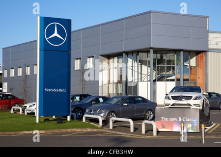 Mercedes-benz concessionnaire d'Irlande du Nord Belfast, Royaume-Uni Banque D'Images