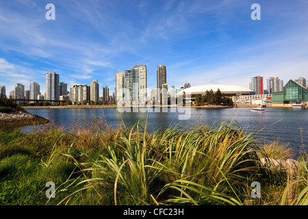 Le Village des athlètes vue sur False Creek, BC Banque D'Images