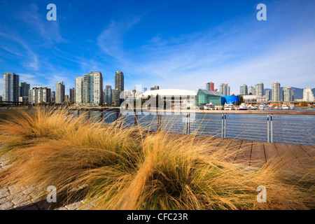 Le Village des athlètes vue sur False Creek, BC Banque D'Images