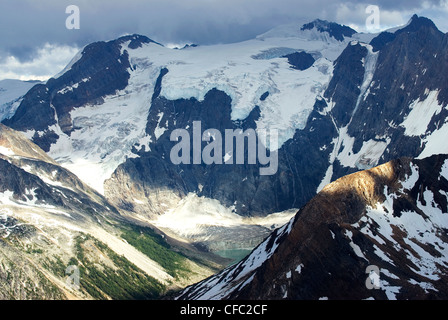 Lac du glacier suspendu et Jumbo Glacier, Purcell, British Columbia, Canada Banque D'Images