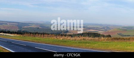 Panorama, en direction nord depuis la frontière écossaise sur l'A68 près de Jedburgh, Ecosse Banque D'Images