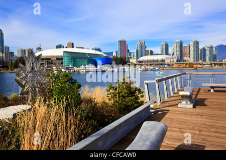 La vue du Village des athlètes de False Creek au stade BC Place, Vancouver British Columbia Canada. Le modèle ne libération Banque D'Images