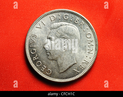 Avers d'un British 1945 George VI "Florin" Banque D'Images