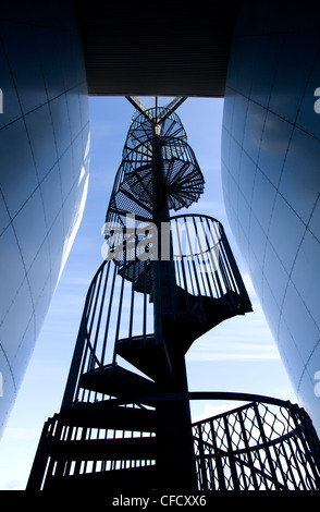 Escalier à l'extérieur de Perlan, un logement moderne,la Saga Museum, Reykjavik, Islande, régions polaires Banque D'Images