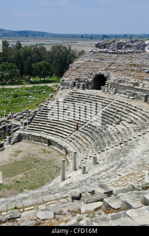Amphithéâtre à Milet, une ancienne ville grecque sur la côte ouest de l'Anatolie, Turquie Banque D'Images