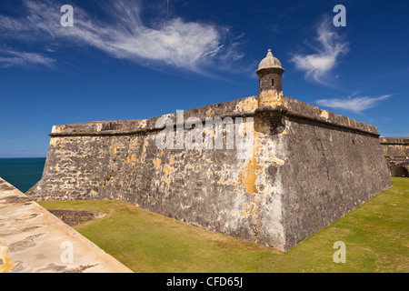 OLD SAN JUAN, Puerto Rico - fossé sec à l'extérieur de Castillo San Felipe del Morro, la forteresse historique. Banque D'Images