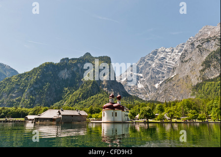 L'église de pèlerinage Saint Barthélémy sur les berges du lac Königssee, Bavaria, Germany, Europe Banque D'Images