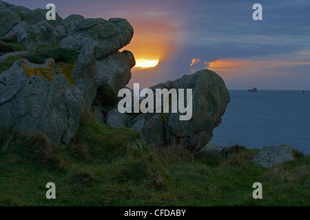 Soirée à la côte près de Argenton, Finistère, Bretagne, France, Europe Banque D'Images